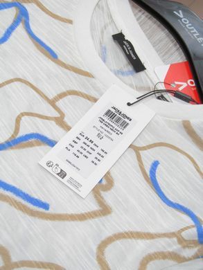 Футболка чоловіча Jack & Jones молочний, абстрактний орнамент XS